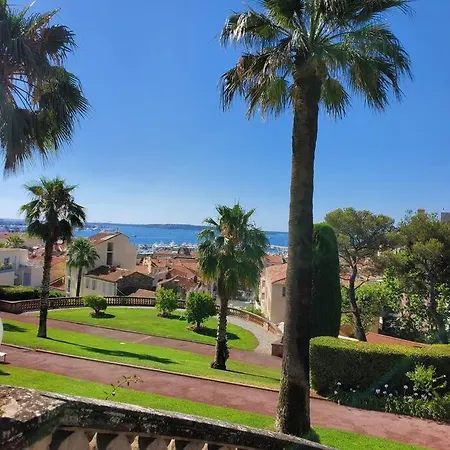 Apartment Great Studio In Prestigious Building Cannes